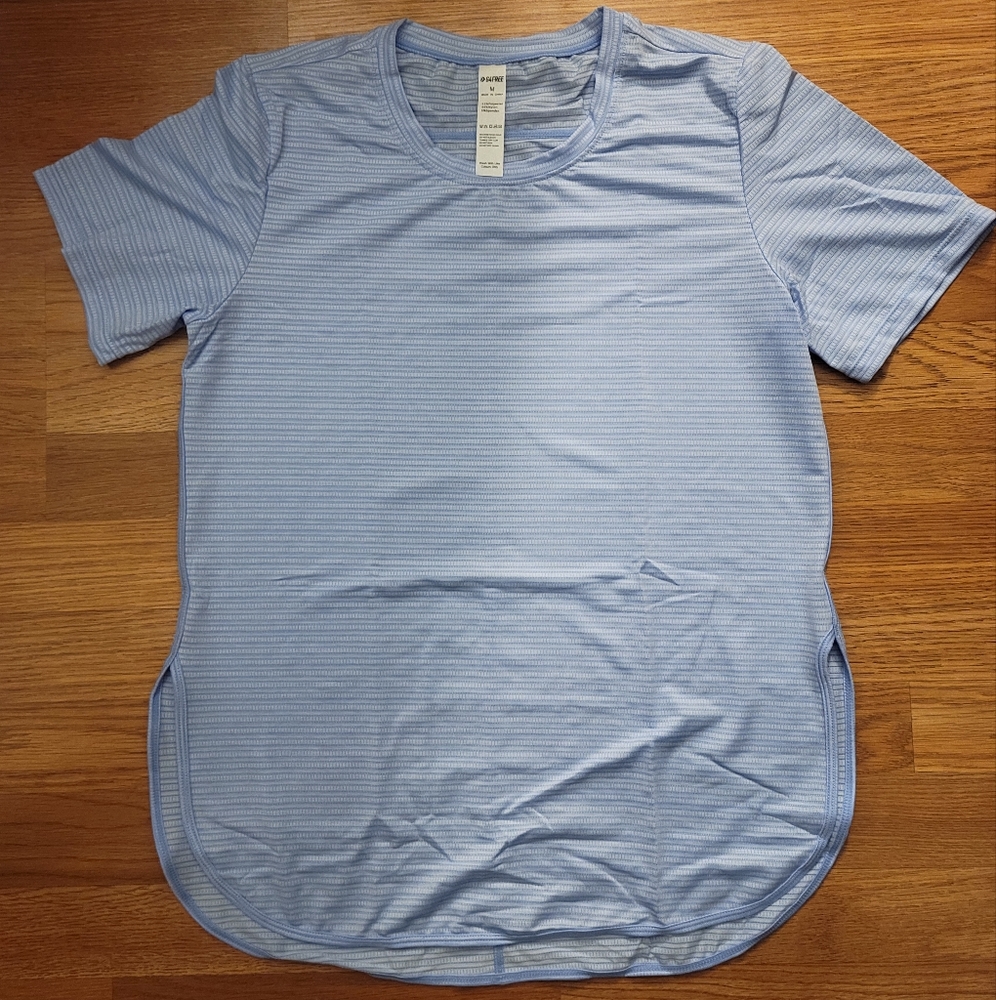G4FREE Medium Women Active Yoga Shirt Sky Blue NEW
